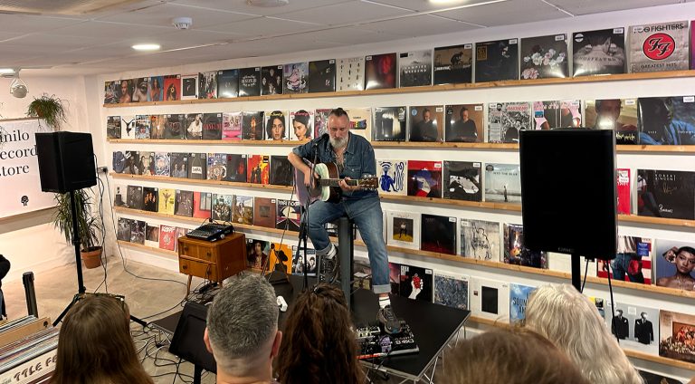 Fin Greenall, Fink, performing songs from Beauty in Your Wake at the Vinilo Record Store in-store